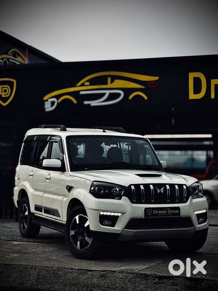 Mahindra Scorpio Classic 2.2 S 11 Mt 7 Str, 2023, Diesel