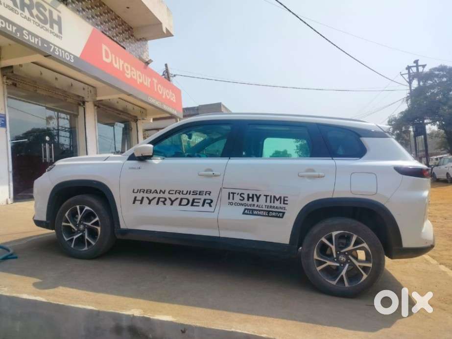 Toyota Urban Cruiser Hyryder 1.5 V Hybrid, 2023, Petrol
