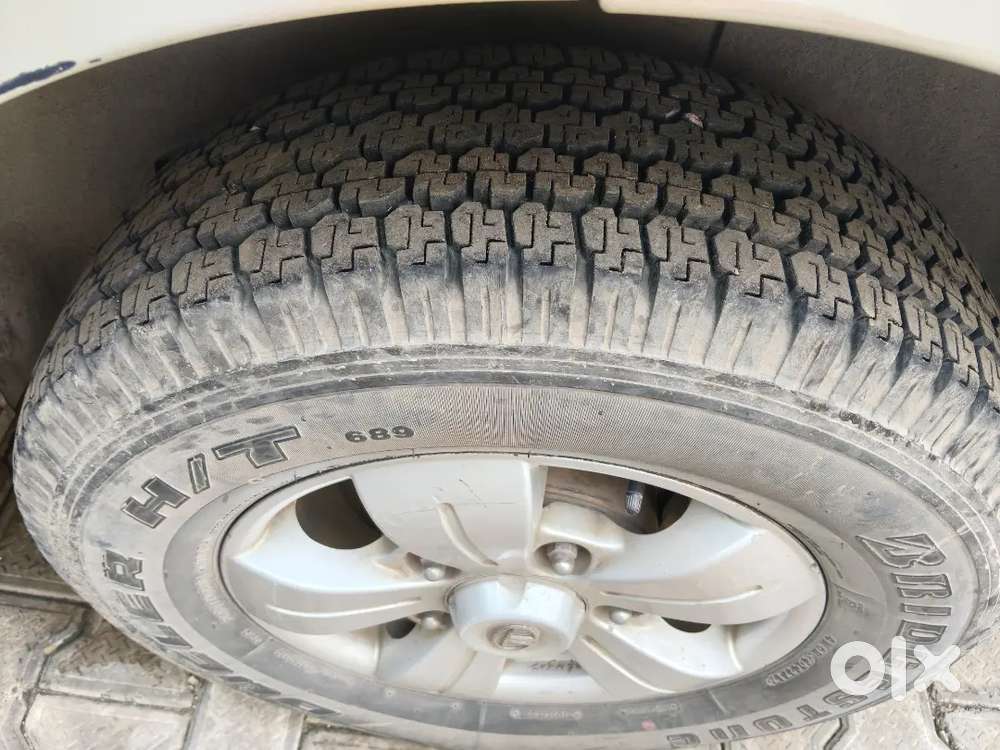 Tata Safari Storme 2017