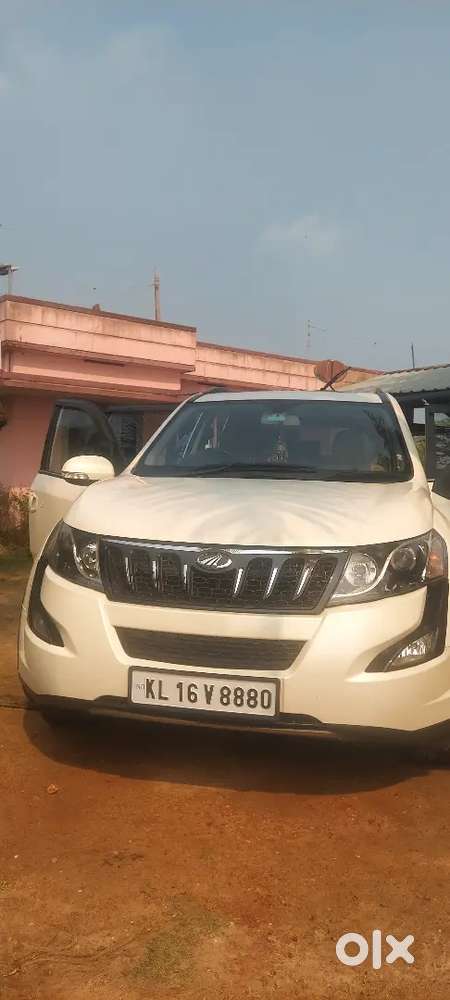 Mahindra Xuv500 2019 Diesel 90000 Km Driven