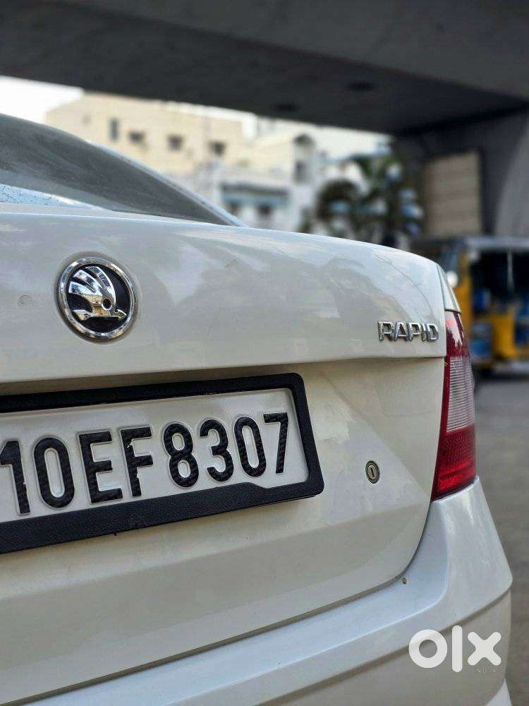 Skoda Rapid 2013-2016 1.5 Tdi At Ambition Plus, 2015