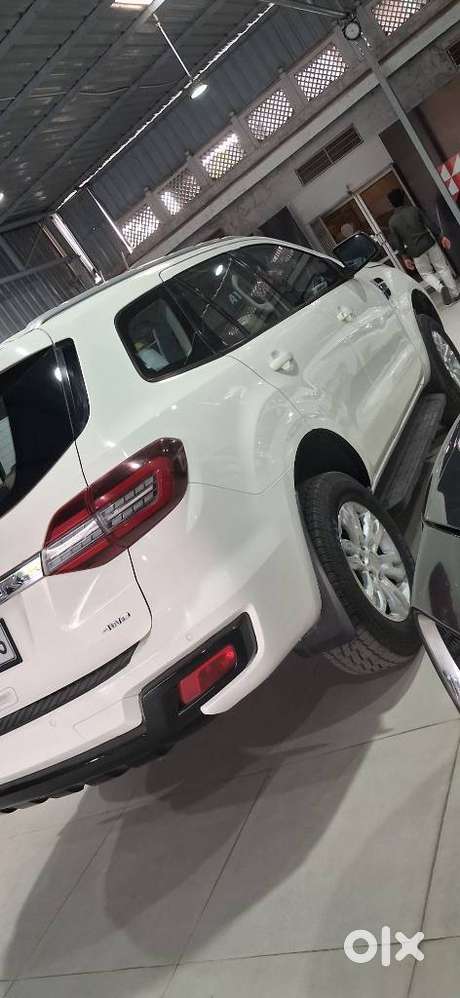 Ford Endeavour 3.2 Titanium 4x4 At, 2017, Diesel