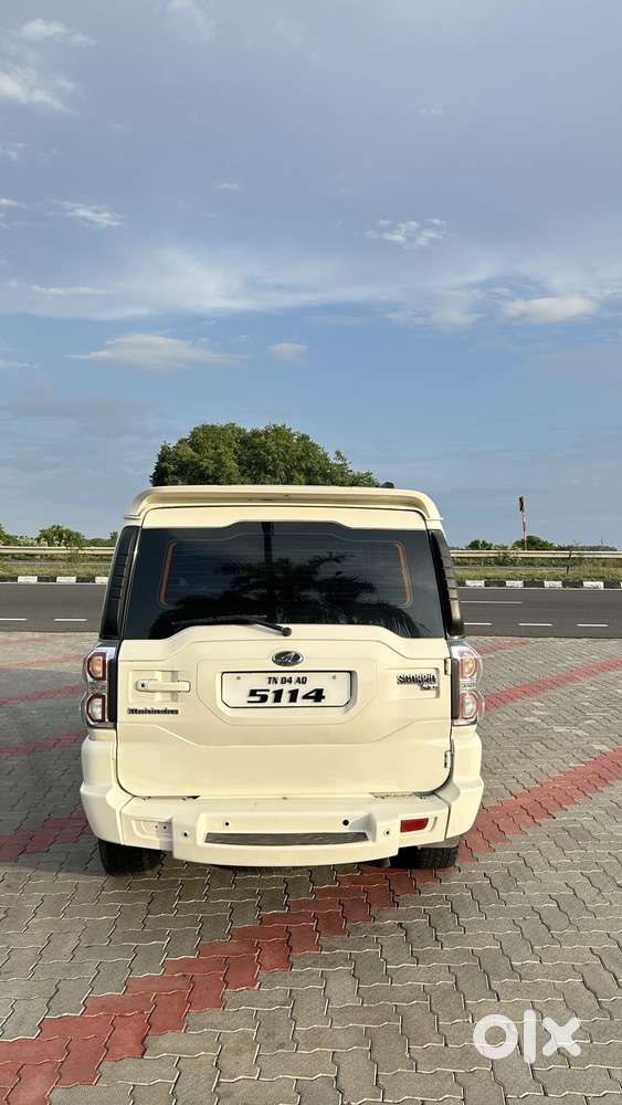 Mahindra Scorpio Intelli Hybrid S10 4wd, 2015, Diesel