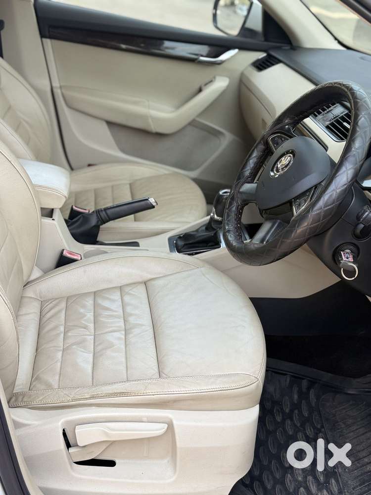 Skoda Octavia Ambition 1.8 Tsi At, 2013, Petrol