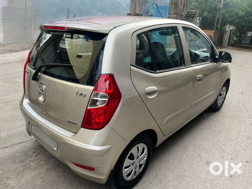Hyundai I10 Sportz At, 2013, Petrol