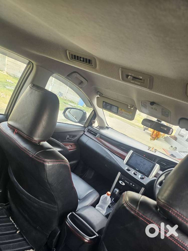 Innova Crysta 2017 2.8 Gx Well Maintained