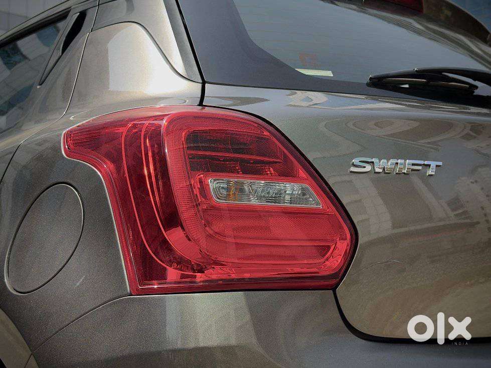 Maruti Suzuki Swift Zxi Plus Amt Dual Tone, 2023, Petrol