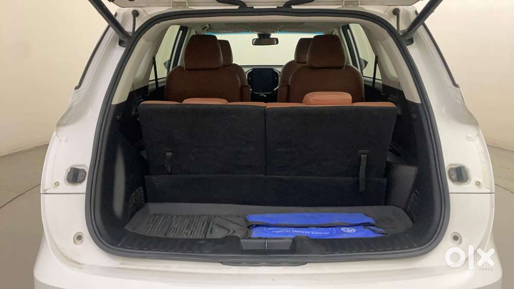 Mg Hector Plus 1.5 Sharp Turbo Cvt 6 Str, 2022, Petrol