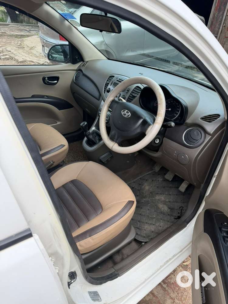 Hyundai I10 Petrol 80000 Km Driven