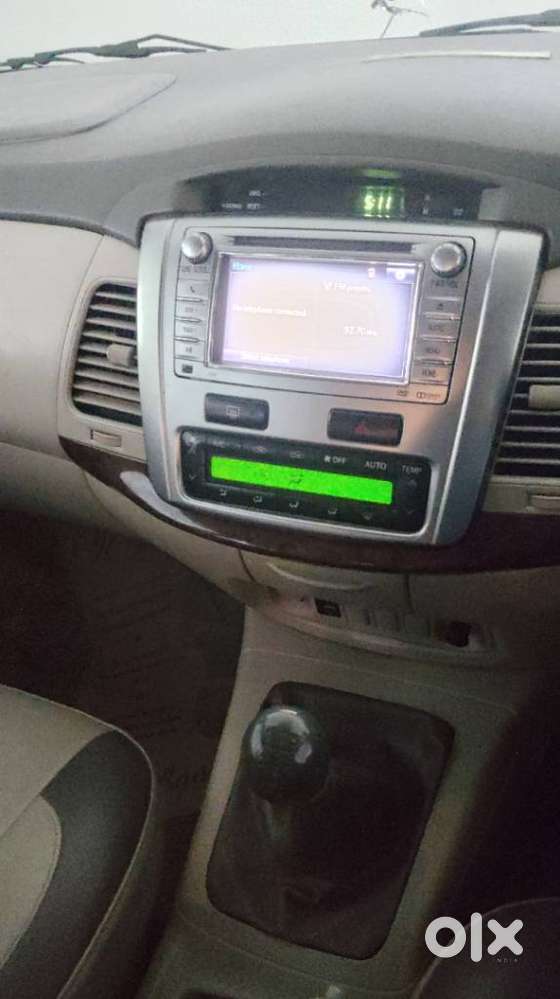 Toyota Innova 2.5 Z Diesel 7 Seater, 2014, Diesel