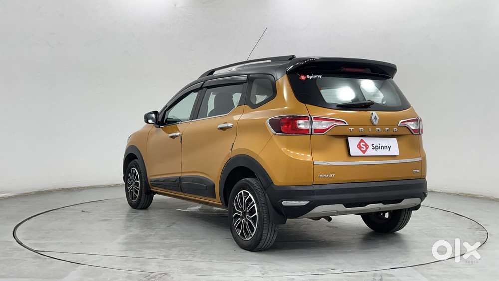 Renault Triber Rxz Easy-r Amt, 2022, Petrol