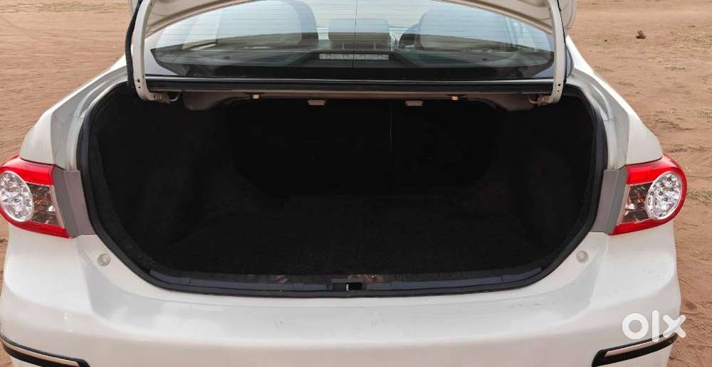 Toyota Corolla Altis 2010-2013 G, 2013, Petrol