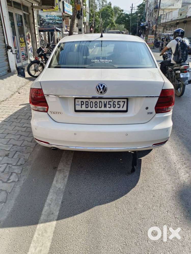 Volkswagen Vento 1.5l Tdi Highline Plus At Diesel, 2017, Diesel