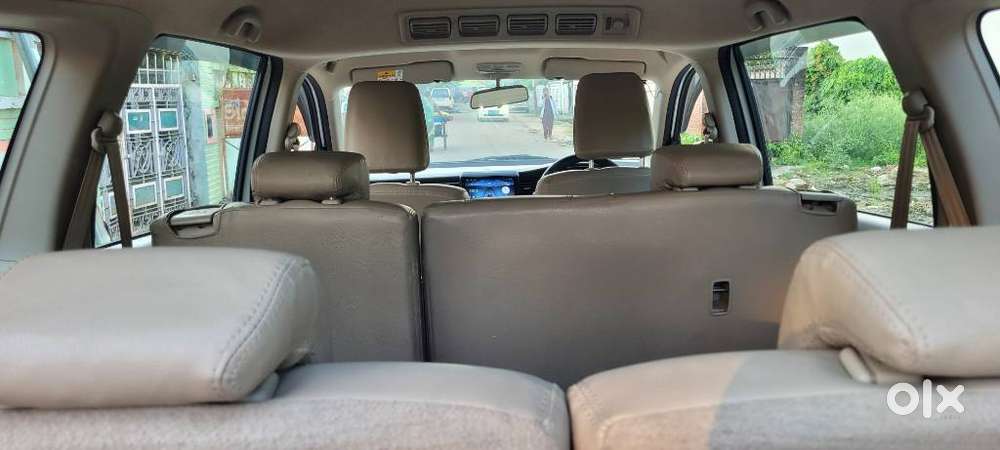 Maruti Suzuki Ertiga Vxi (o) Cng, 2023, Cng & Hybrids