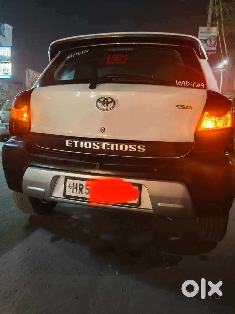 Toyota Etios Cross 1.4l 2016