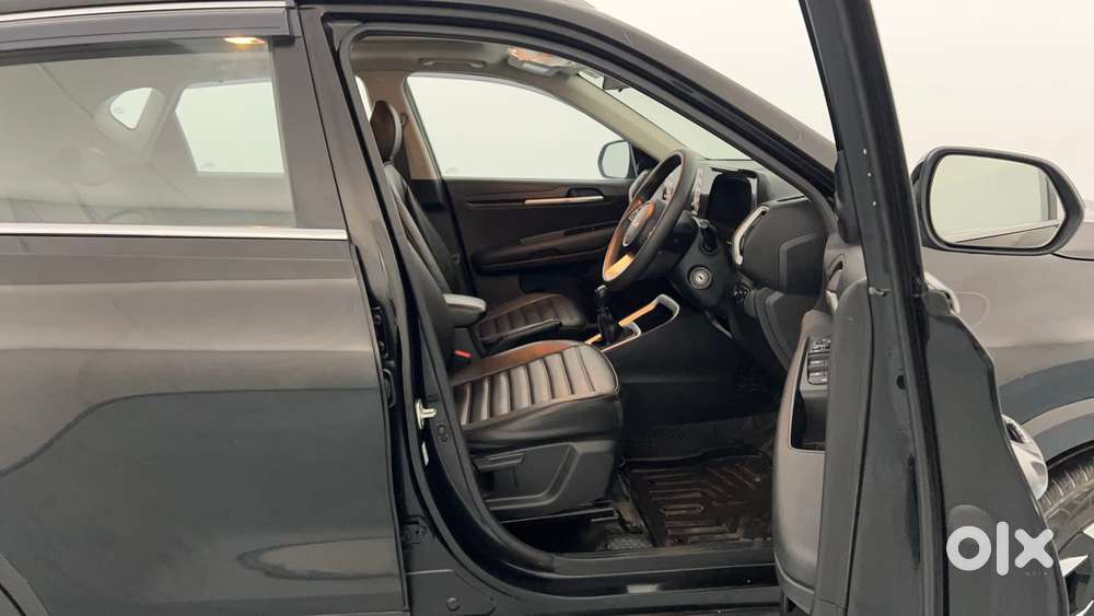Kia Sonet G 1.2 5mt Htk(o), 2025, Petrol