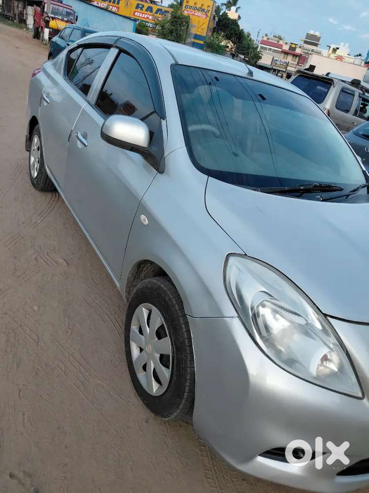 Nissan Sunny 2014 Diesel Well Maintained