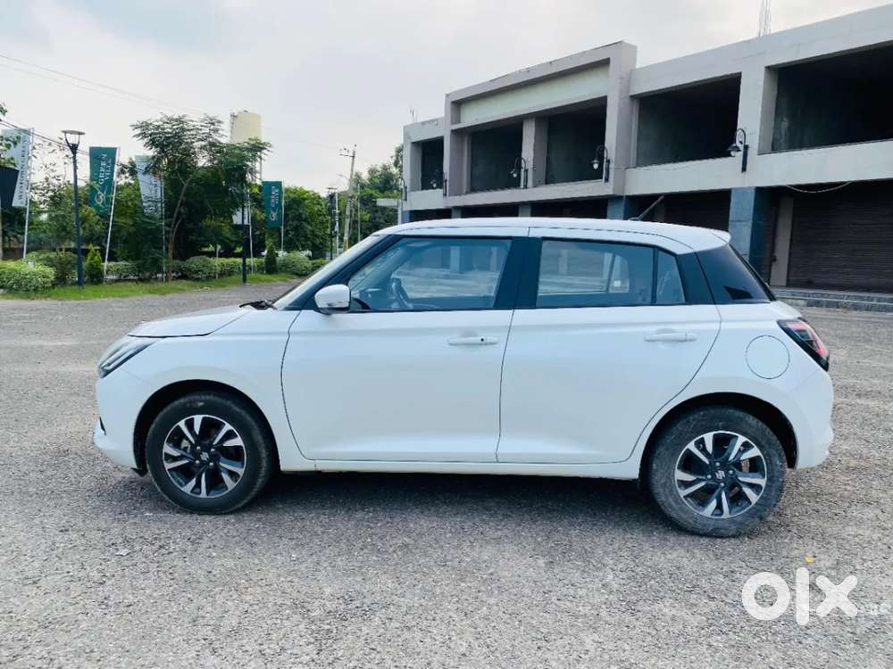 Maruti Suzuki Swift 1.3 Zxi, 2024, Petrol