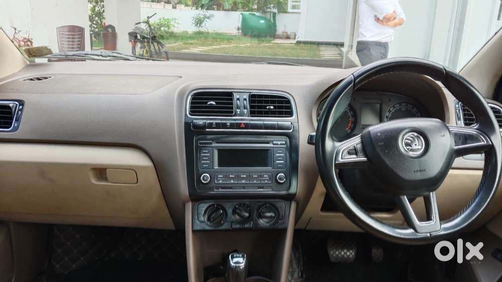 Skoda Rapid 1.5 Tdi At Elegance, 2016, Diesel