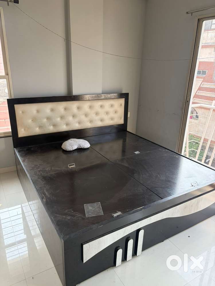 Double bed