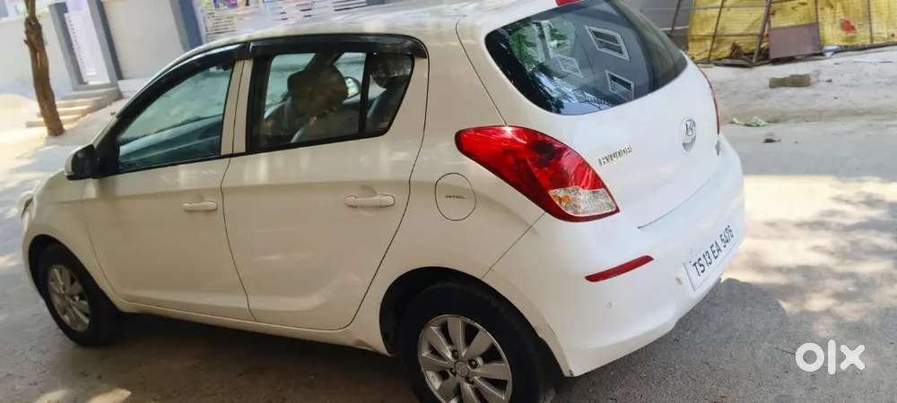 Hyundai I20 2014 Petrol 68000 Km Driven