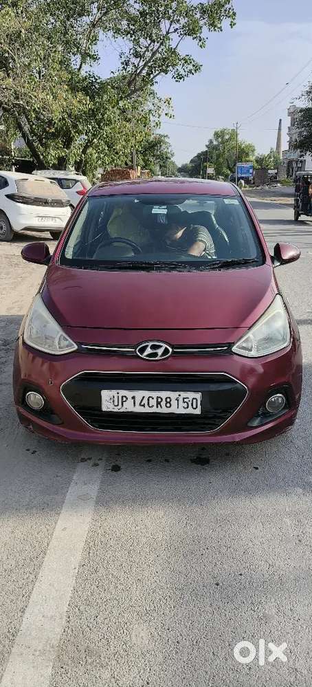 Hyundai Grand I10 2015 Diesel 83000 Km Driven