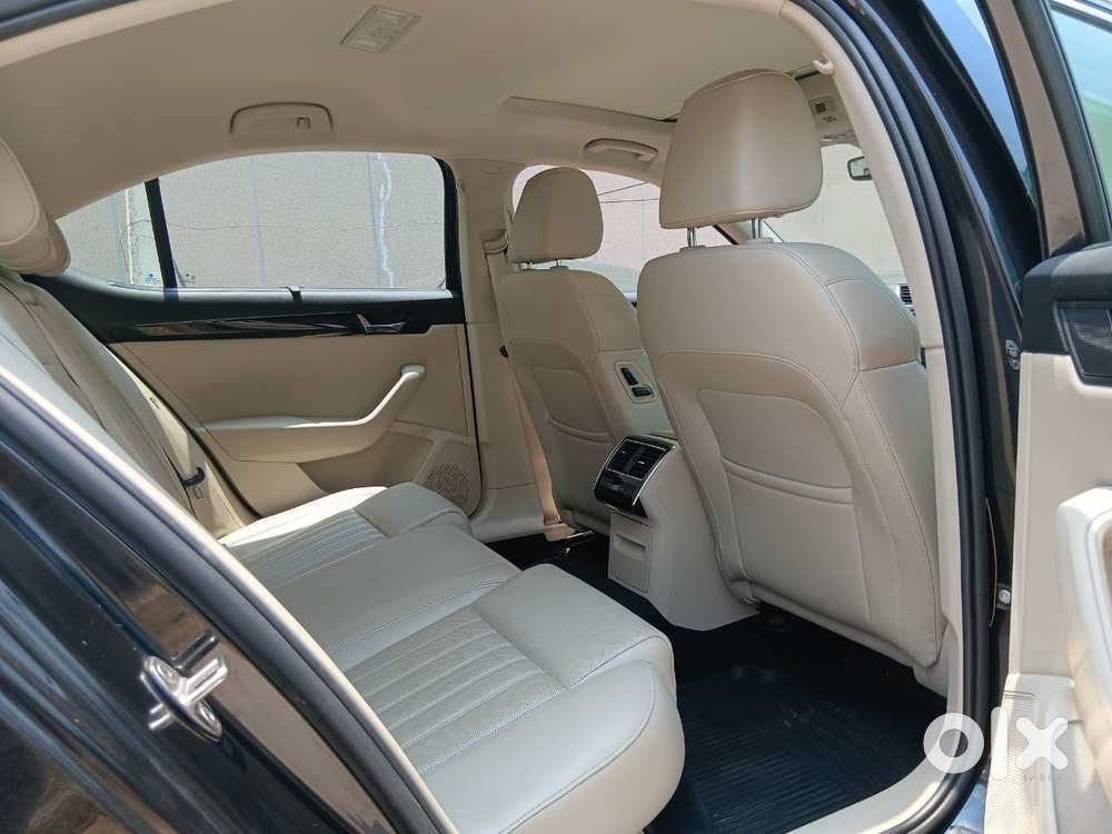 Skoda Superb L&k 2.0 Tdi At, 2018, Diesel