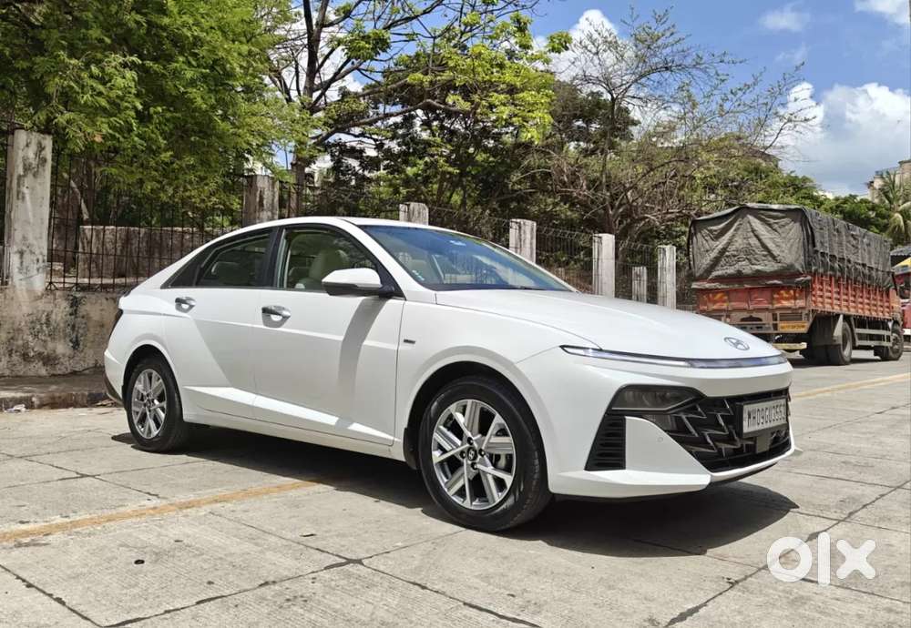 Hyundai Verna 1.5 Sx (o) Vtvt, 2024, Petrol