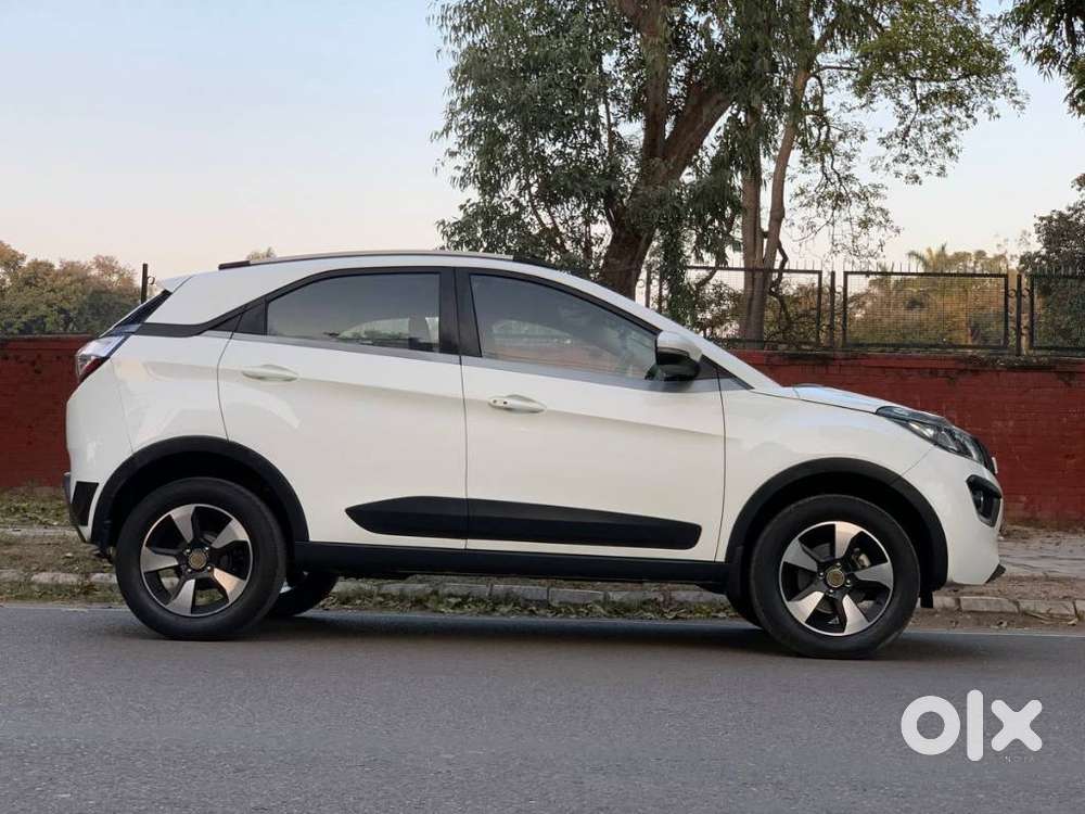 Tata Nexon 1.2 Revotron Xz Plus, 2019, Petrol
