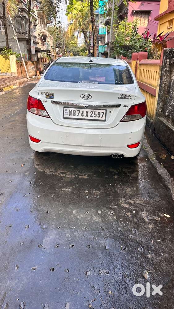 Hyundai Verna 2012 Petrol Well Maintained