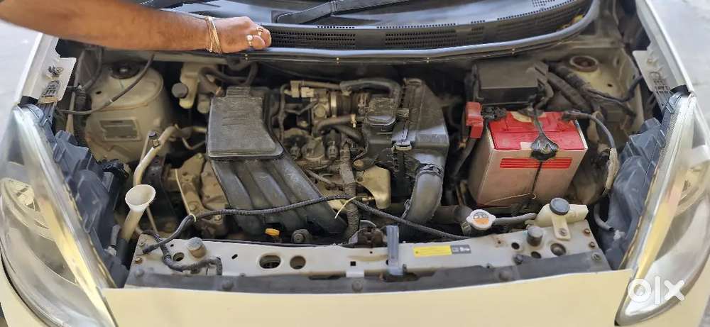 Nissan Micra Active 2014