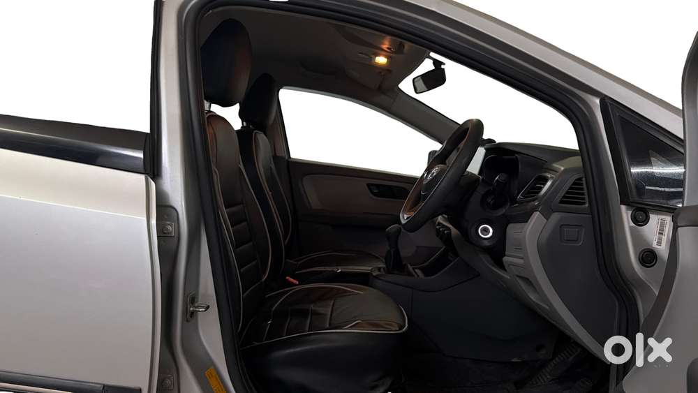Tata Altroz 1.2 Xm, 2020, Petrol
