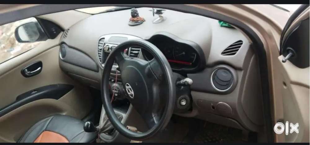 Hyundai I10 2011 Petrol 78000 Km Driven