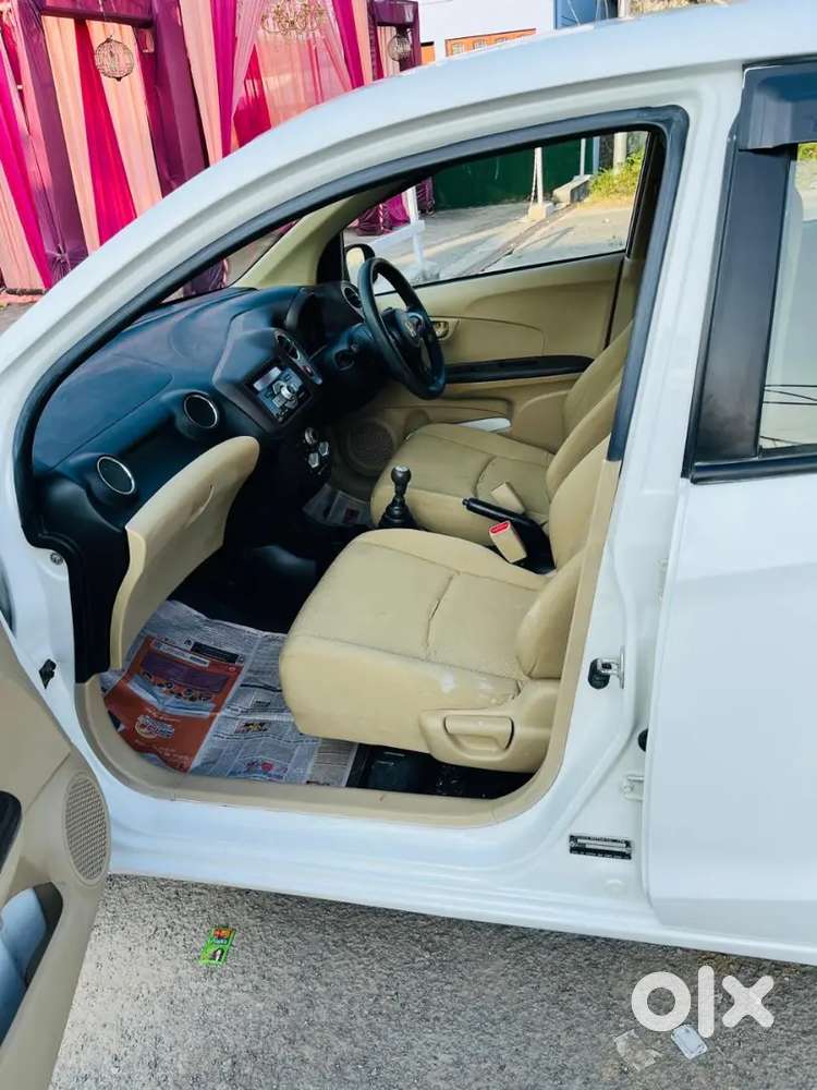 Honda Brio 2012 Petrol Well Maintained