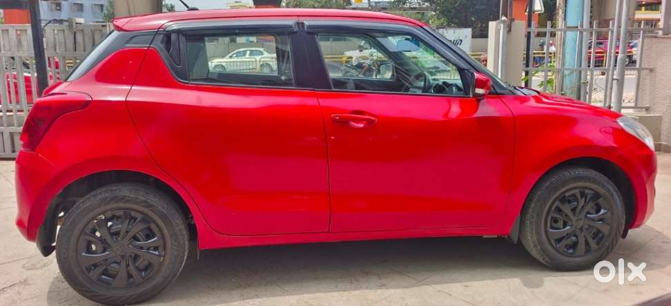 Maruti Suzuki Swift Vvt Vxi, 2021, Petrol