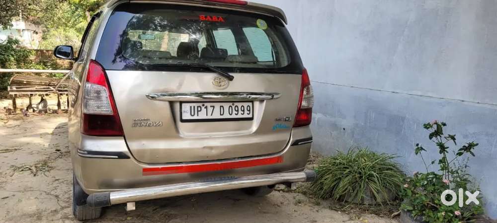 Toyota Innova 2008 Diesel 300000 Km Driven