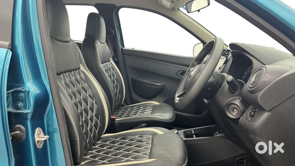 Renault Kwid 1.0 Rxt Amt, 2023, Petrol