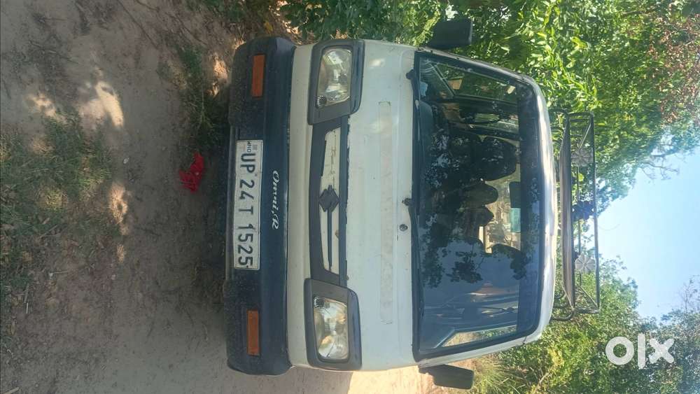 Maruti Suzuki Omni Car