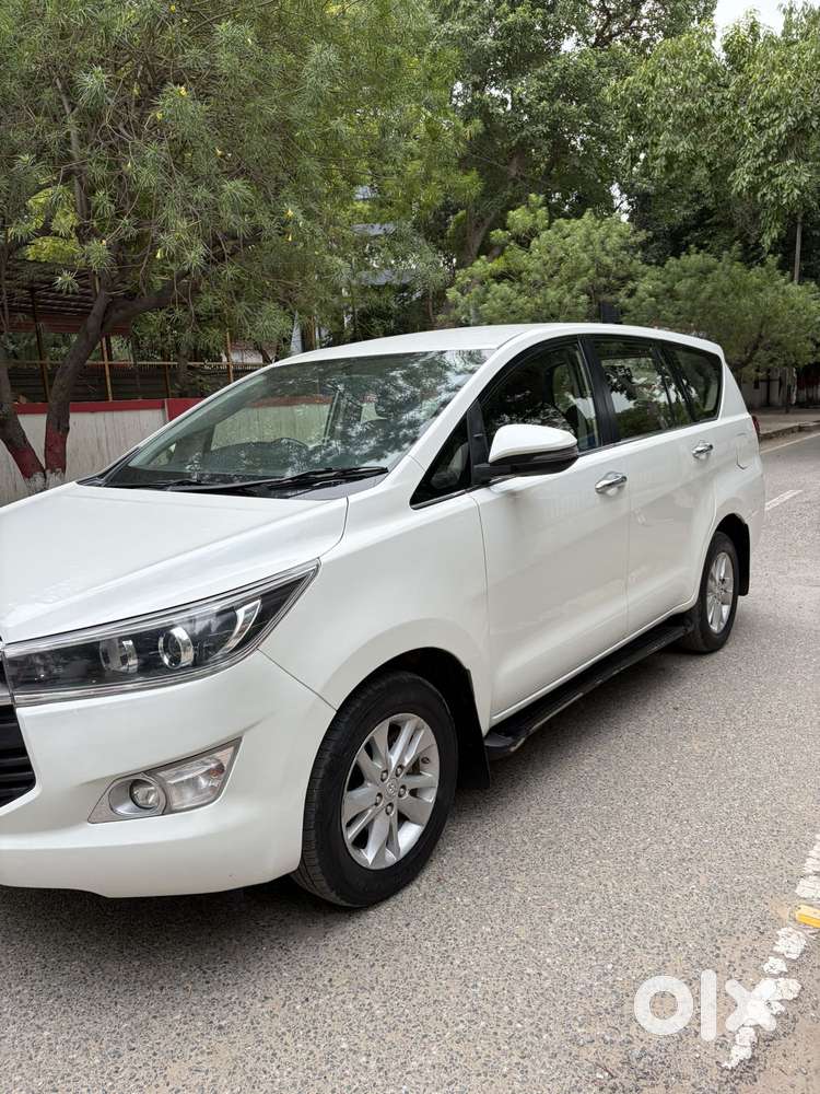 Toyota Innova Crysta 2.4 Vx Mt, 2020, Diesel
