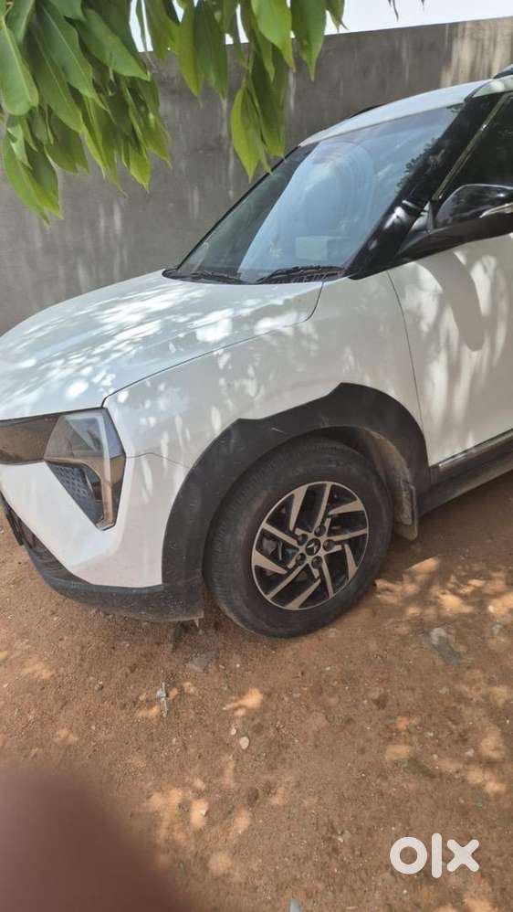 Mahindra Xuv 3xo 2025 Diesel Well Maintained