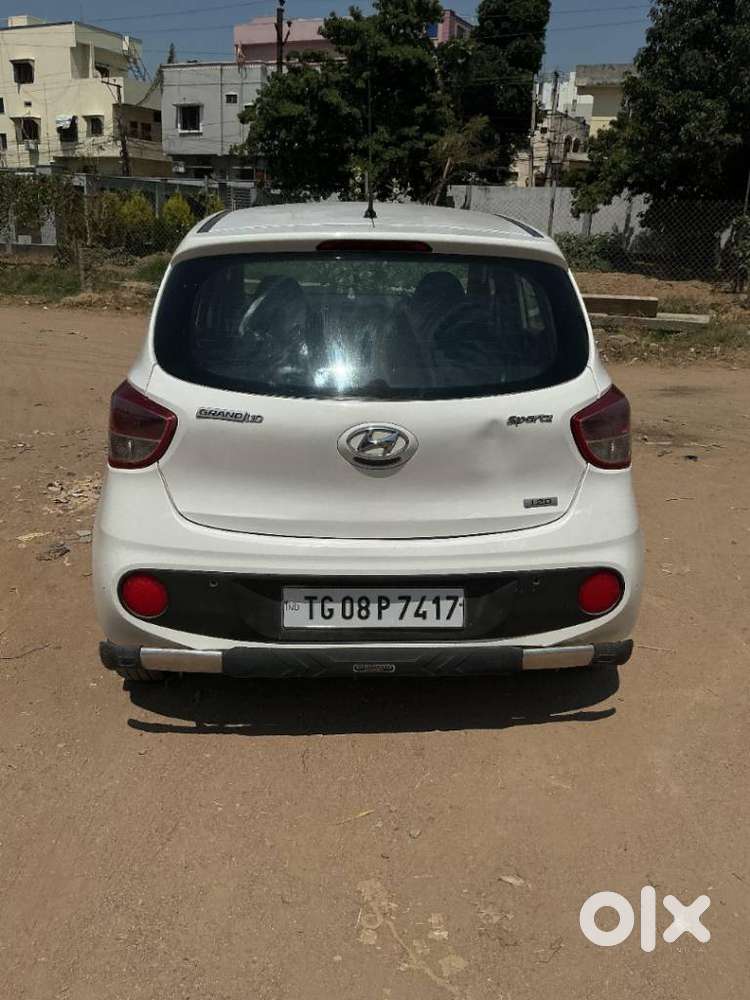 Hyundai Grand I10 2016-2017 Sportz Celebration Edition, 2017, Diesel