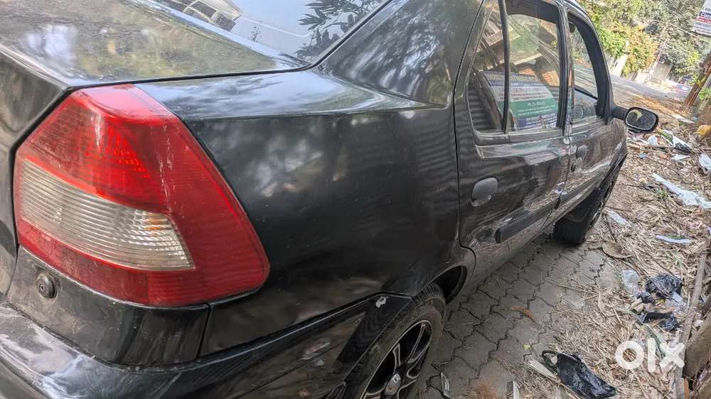 Ford Ikon (black)2010 Diesel Well Maintained