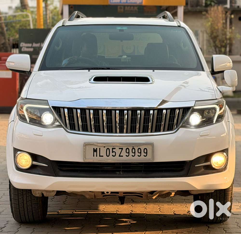 Toyota Fortuner [2009-2012] 3.0 4x4 Mt, 2012, Diesel