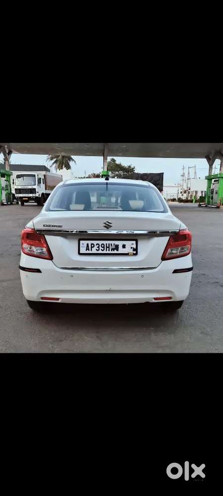 Maruti Suzuki Dzire 2021 Petrol 121500 Km Driven