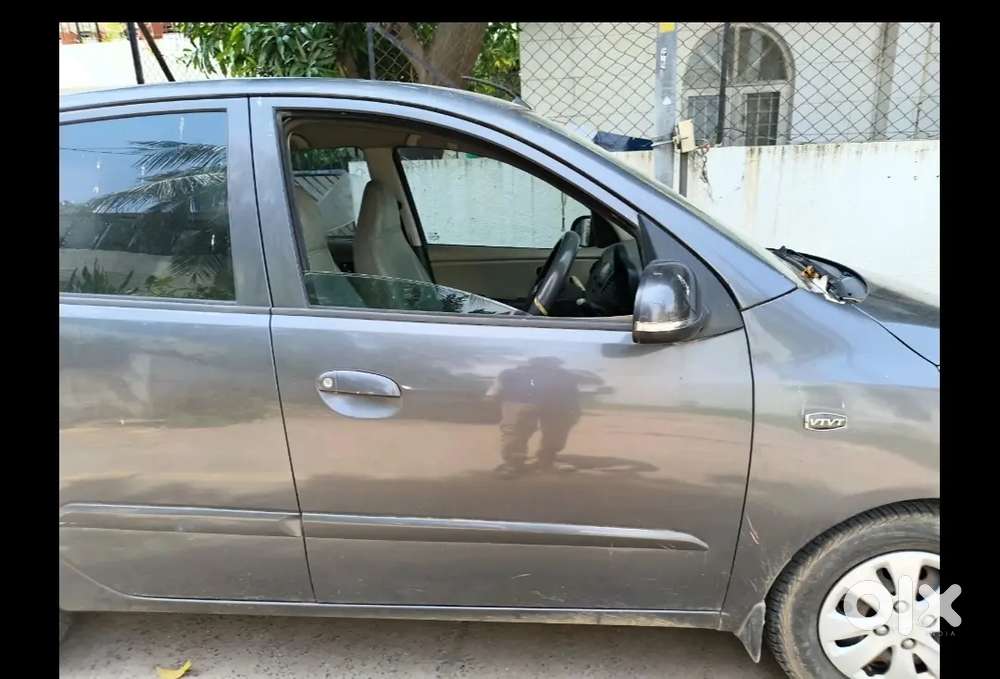 Hyundai I10 Sportz Petrol 2011