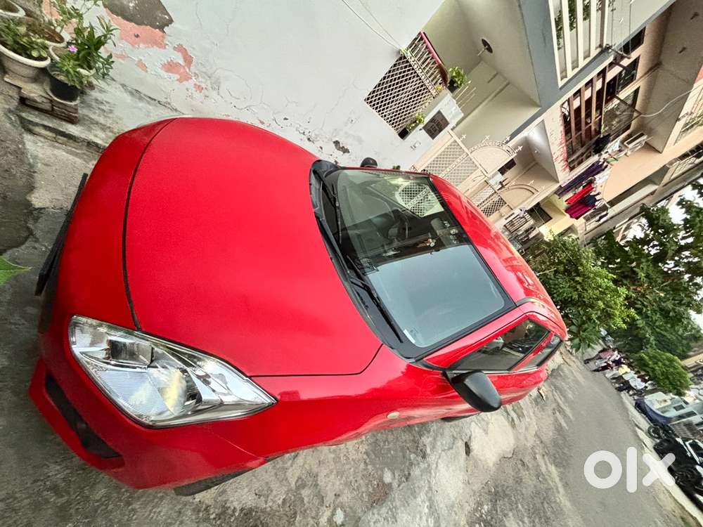 Maruti Suzuki Swift Lxi 2019