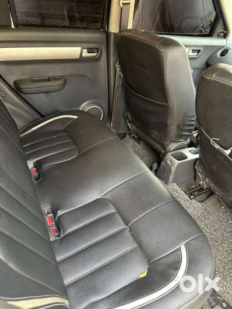 Maruti Suzuki Swift 2011 Petrol Well Maintained