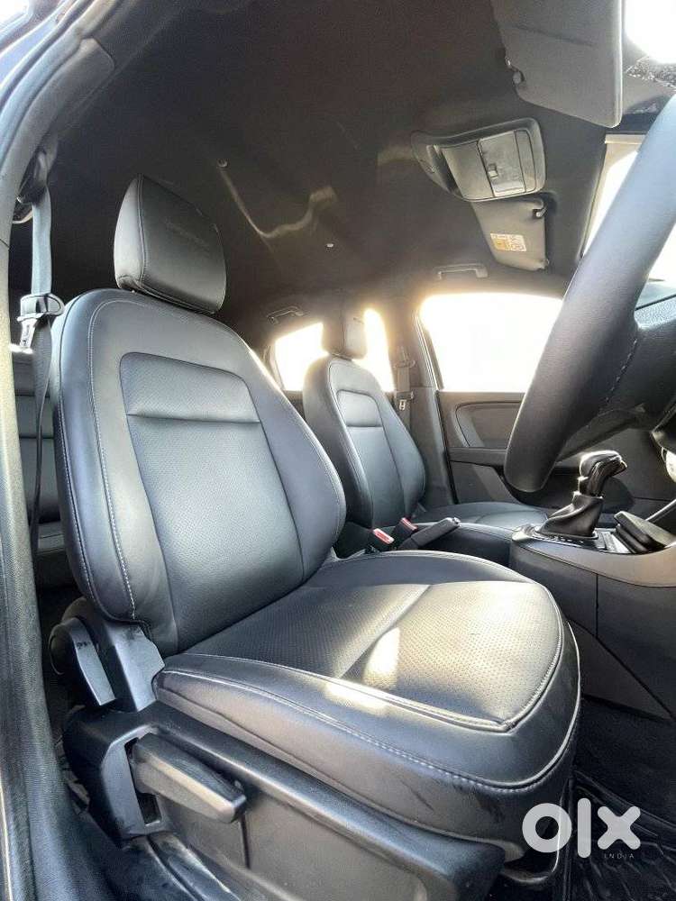 Tata Altroz 1.2 Xta Dark Edition, 2024, Petrol