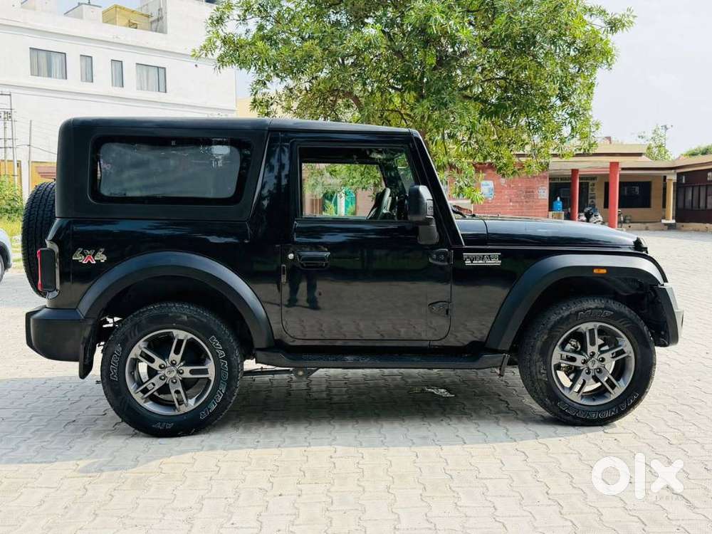 Mahindra Thar, 2022, Petrol