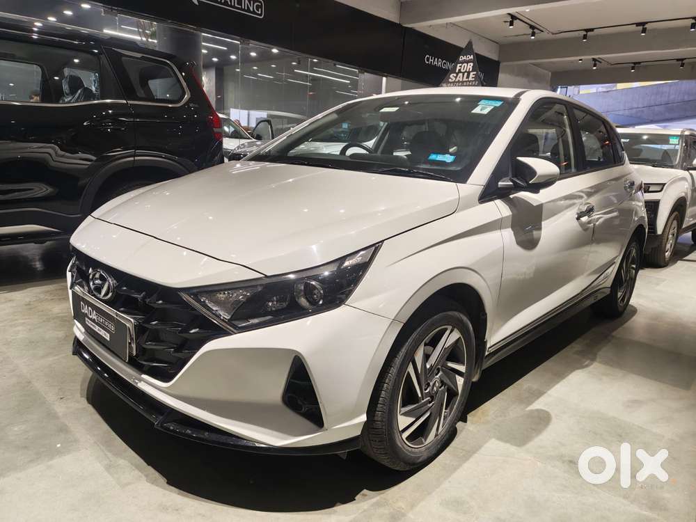 Hyundai I20 Asta (o) 1.2 Mt, 2022, Petrol